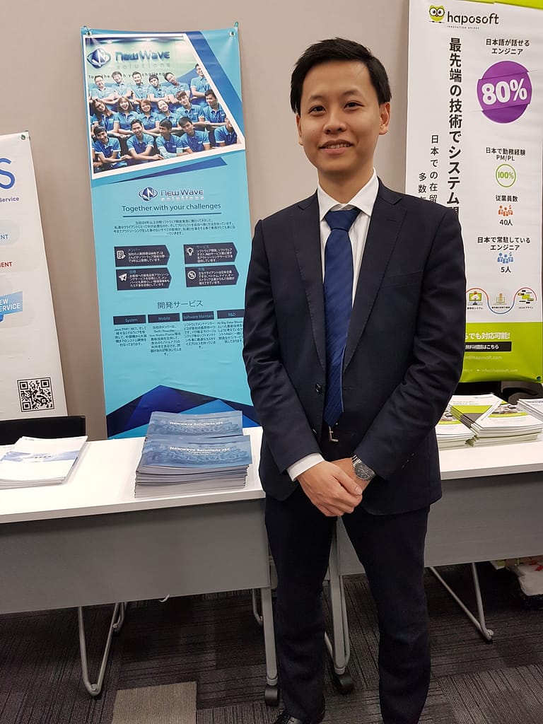 Newwave Solutions’ representative at Vietnam IT Day